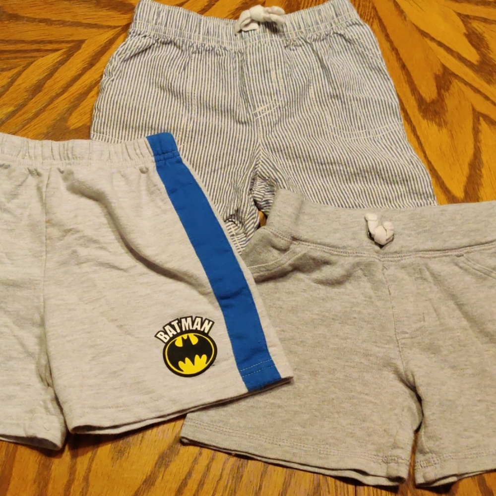 Size 24M Boys 23 Piece Shorts/Tee/Onesie Bundle - Picture 4 of 13